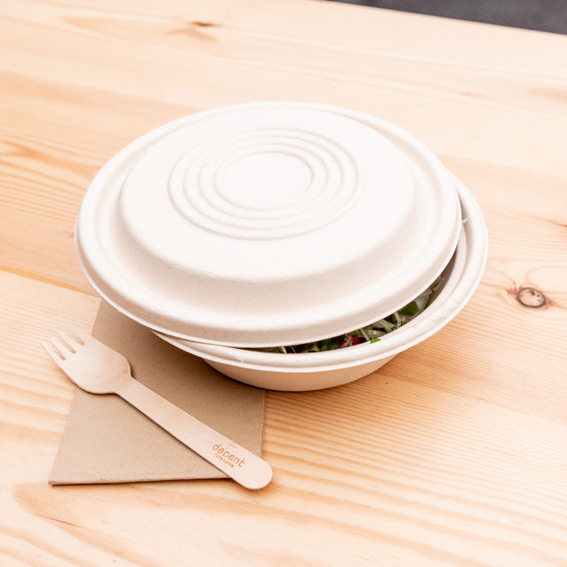 bagasse dish with lid and fork